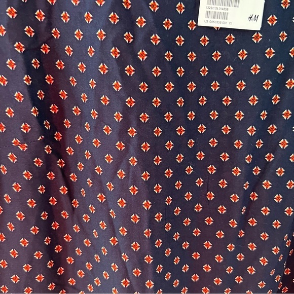 H&M NWT Long Sleeve Mini Dress Puff Sleeves Size 2 Lightweight 100% Viscose - Picture 13 of 13